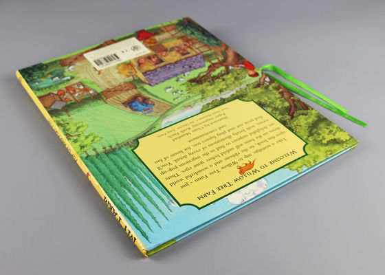 책/3d가 4명의 원색 인쇄 아이들에 의하여 위로 갑자기 나타납니다 안장 스티치 바인딩을 가진 책이 터집니다