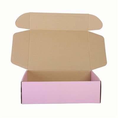 옷을 위한 4C 상쇄 선물 포장 상자 분홍색 157gsm 두꺼운 종이 CMYK